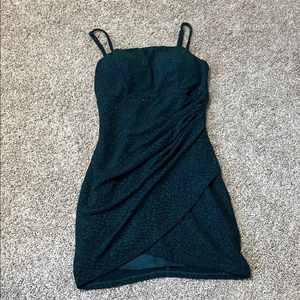 Juniors’ Emerald Green Glittery Dress